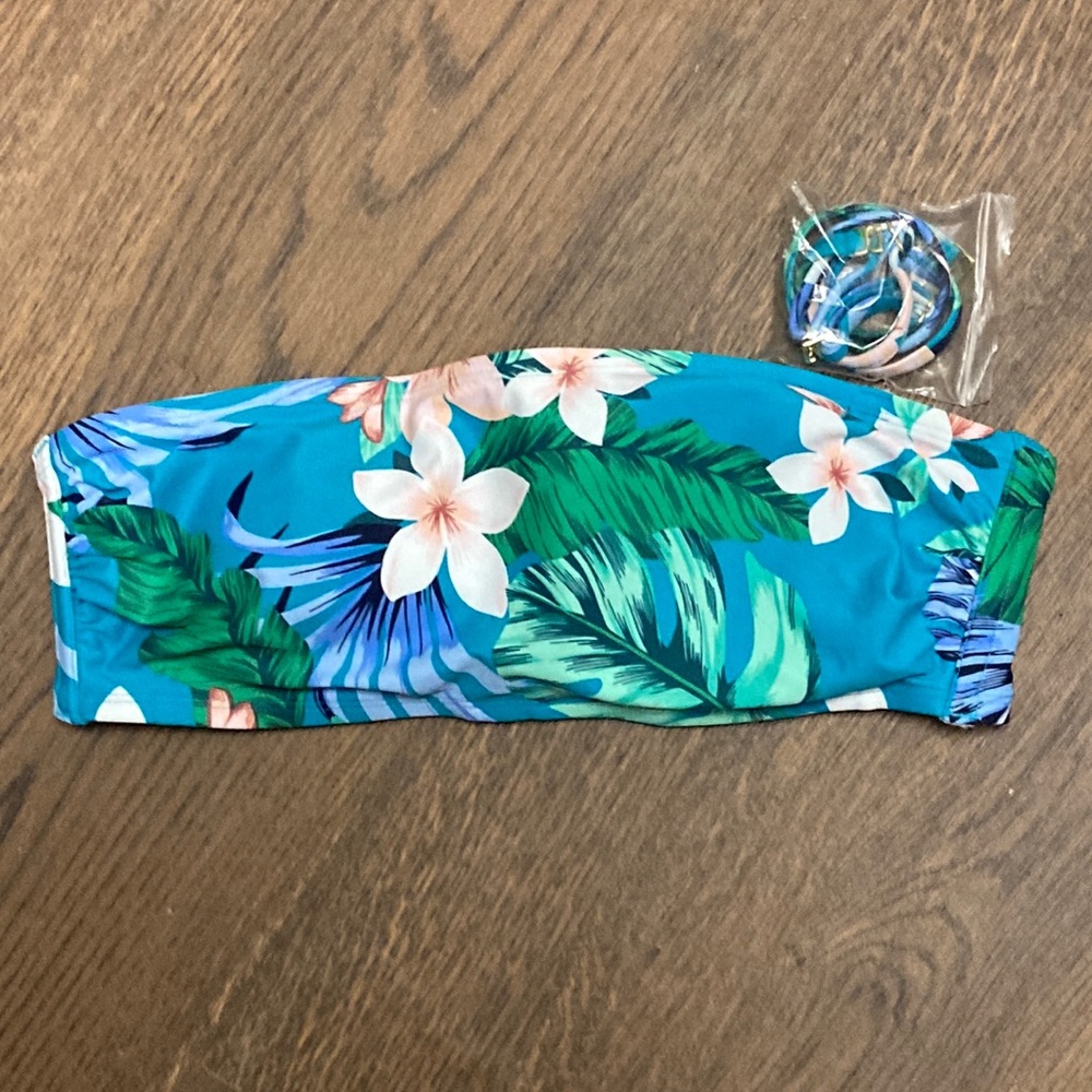 New Kona Sol Floral Bikini Top   Size L